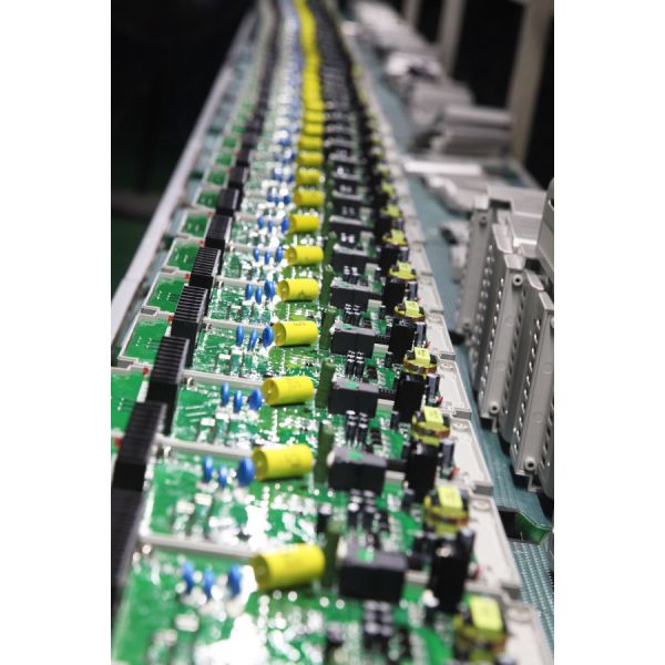 3 Phase 380V Output 2.2kW Solar Inverter For Normal Motor