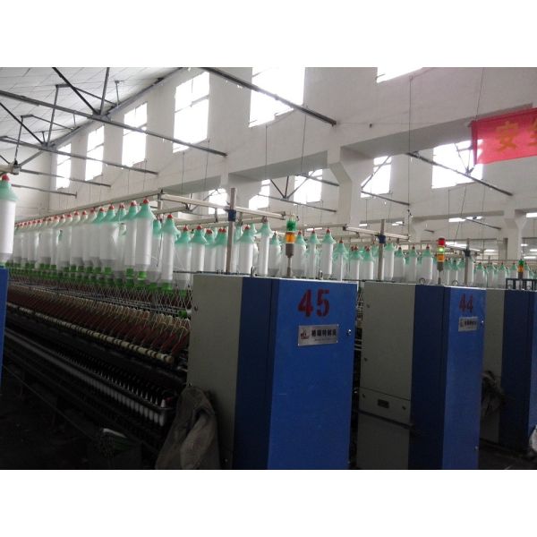 Ne 42S/2 Full Automatic Winding 100 Polyester Spun Yarn TFO Quality