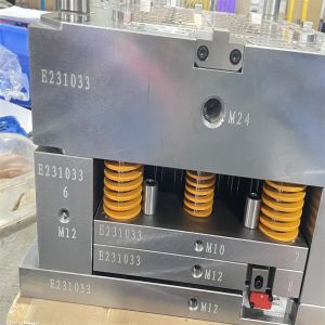 Window handle spacer secure Plastic Injection Molding Service