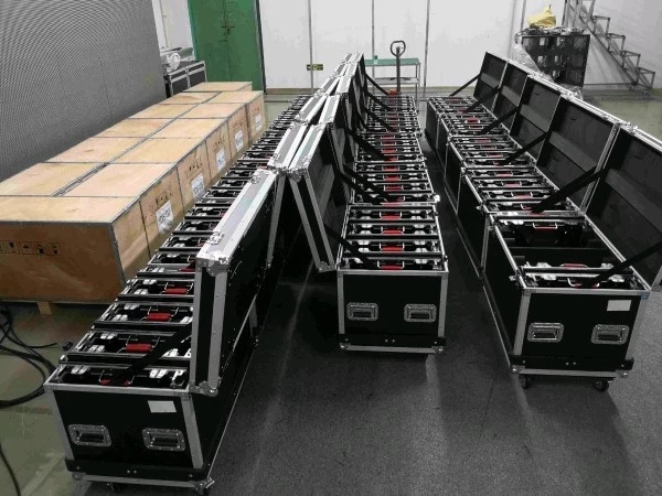 1920HZ Outdoor P4.81 LED Video Wall Rental SMD 2727 500*1000mm Constant Drive IC