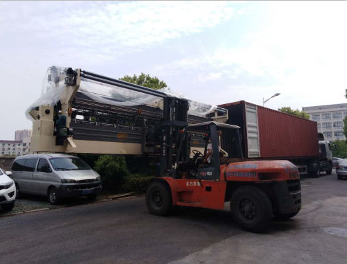 Latch Needle Knotless Net Making Machine , Commercial Knitting Machine