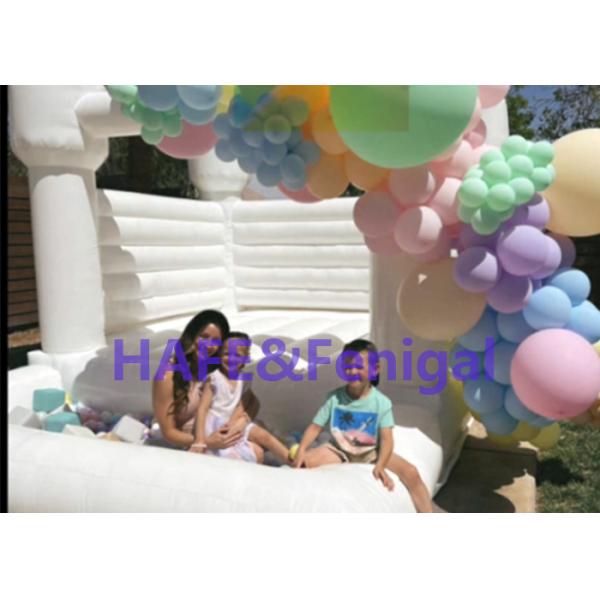 Custom White Inflatable Wedding Bounce Castle House Waterproof
