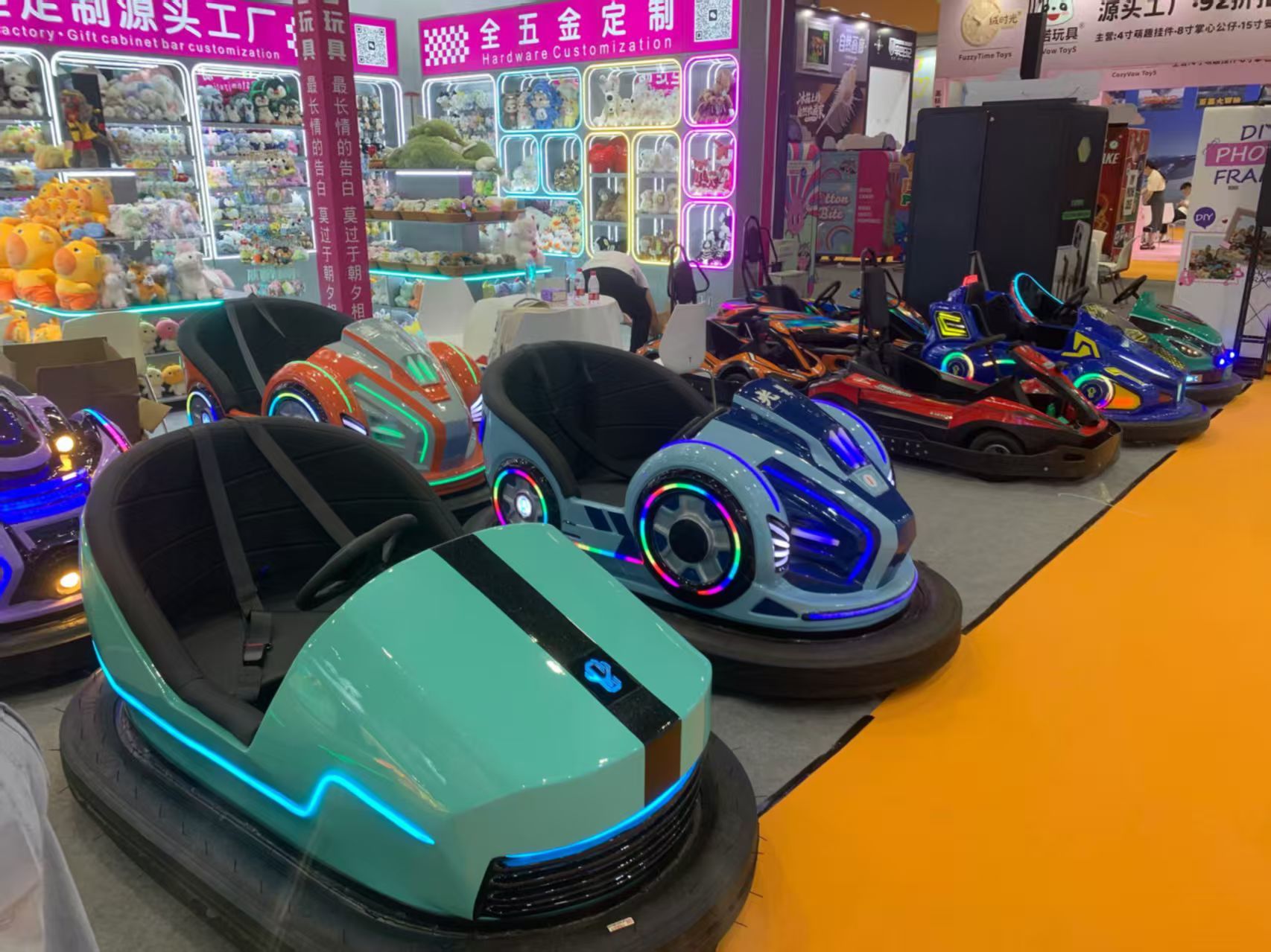 Indoor Amusement Park Bumper Car 220V Safety Bumper Cars With Seat Belt