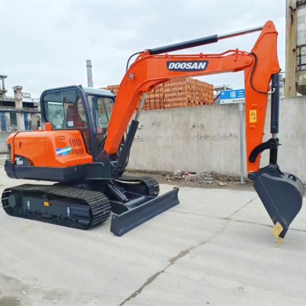 2019 Doosan DX55 Excavator with 0.18 m3 Bucket Capacity and Affordable Cost from Korea