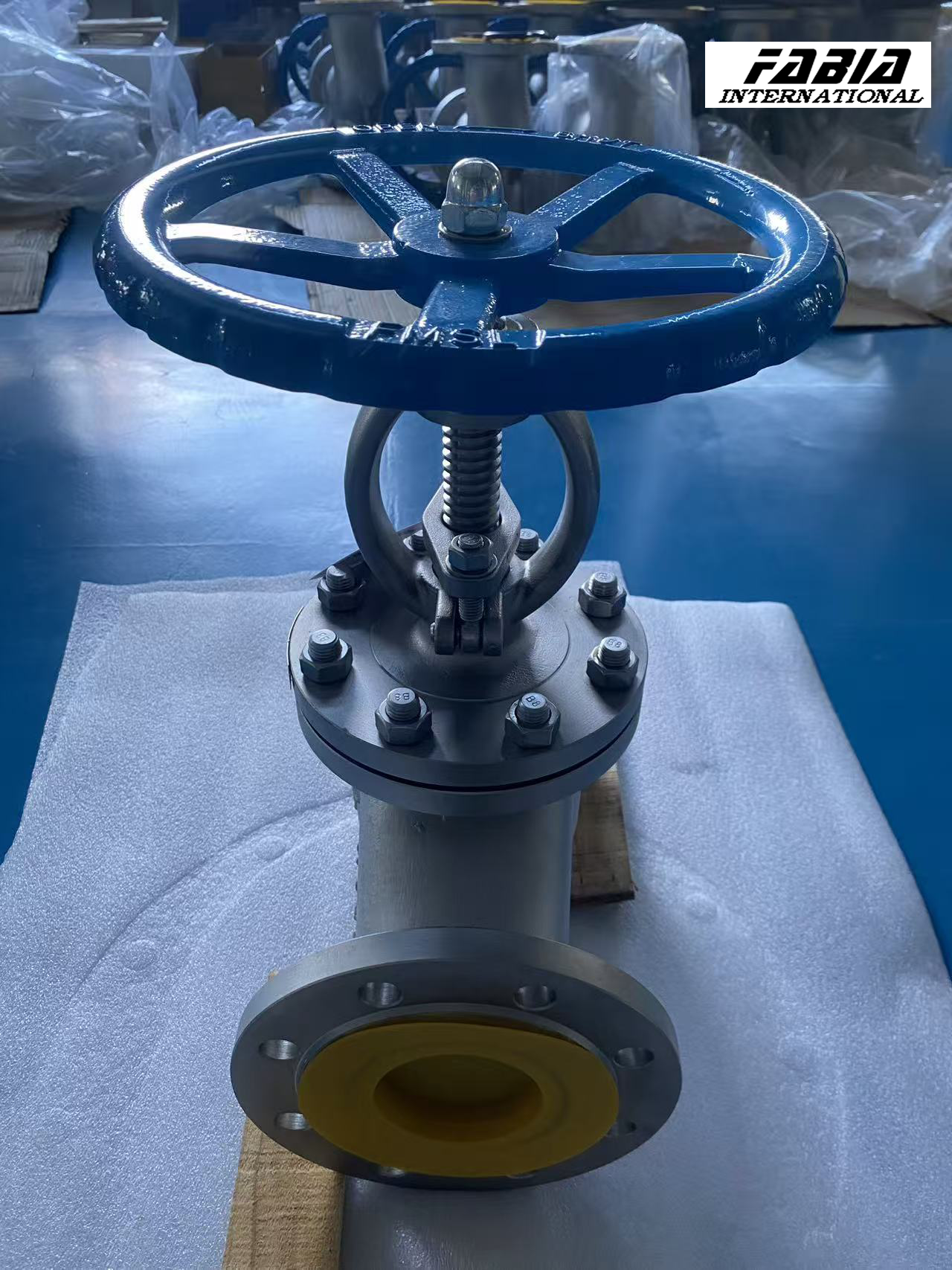 China Globe Valve Flange  High Temperature Globe Valve shut-off valve on sale