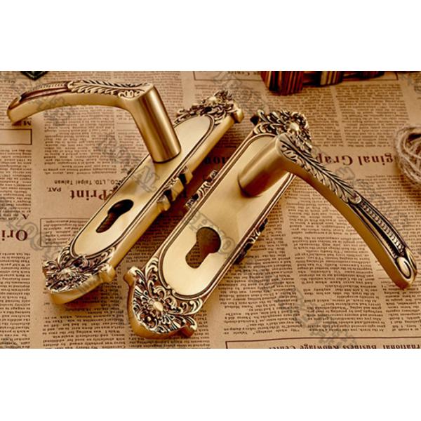 PVD TiN Gold Coating Machine for Faucet , Flatware , Tableware , Door Handles, Zamak Door handle PVD gold plating