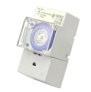 China SUL181H 110-230V 45-60Hz Analog Mechanical 24 Hour Time Switch Timer wholesale