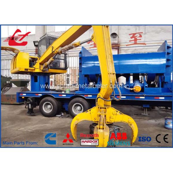 Portable Metal Scrap Baling Machine For Waste Car Bodies Automatic Feeding / Discharging