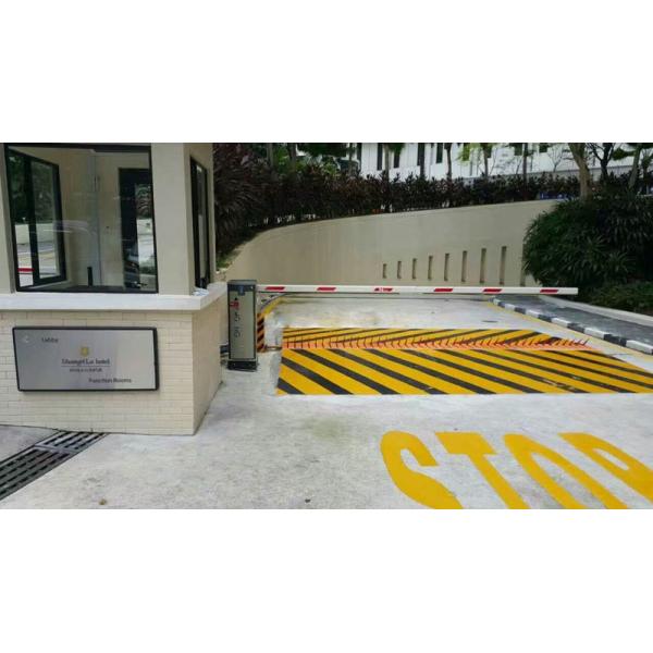 Three Meter Electric Hydraulic Road Blocker Anti Terrorist Shallow Mounted Durable