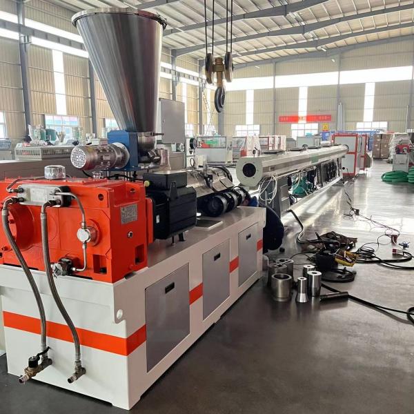 Conical Twin Screw Extruder PVC Pipe Manufacturing Machine For Sewage Pipe