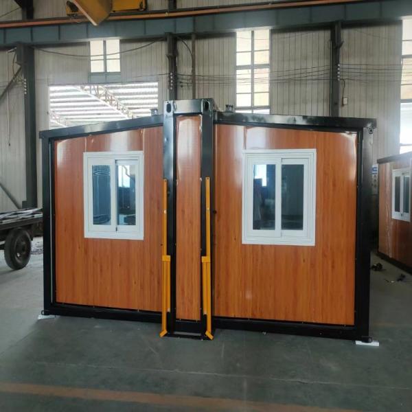 Sandwich Panel Roof And Wall Luxury Container House 5800*6400*2530mm