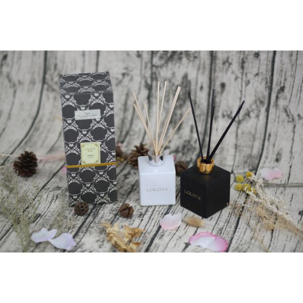 Black Gold Candle And Diffuser Gift Set / Luxury Aromatherapy Reed Diffuser Set