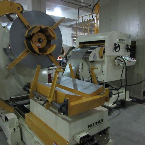 Customized Color Decoiler And Straightener Machine Punch Pneumatic CNC Feeder