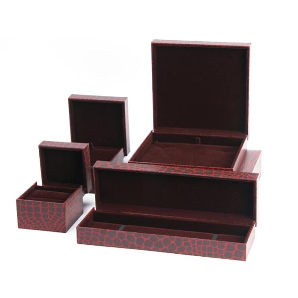 Earring Bracelet Mens Leather Jewelry Box Glossy Varnishing Surface For Presentation Gift