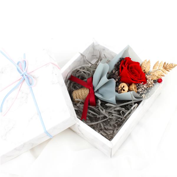 Christmas Gift Preserved Rose Flower Fashional Babysbreath Wishing Bottle
