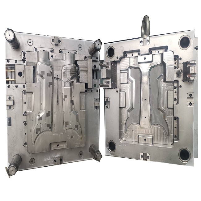 China Car Appliance Injection Molding Automotive Parts Cold Runner With Subgate wholesale