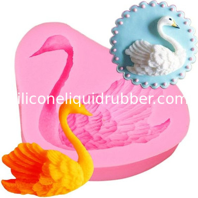 0.1% Shrinkage 2.8 Mpa Tensile Strength 25A Working Time 3min Silicone Putty for Swan Cookie Mold