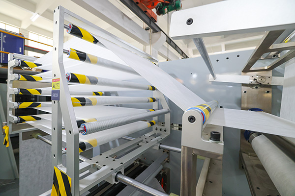 High Efficiency Baby Diaper Production Line For Stable And Standard Products