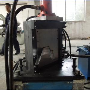 China Cassette Top Hat Purlin Roll forming Machine 11 Forming station 12-15m/min line speed Size Quick change wholesale