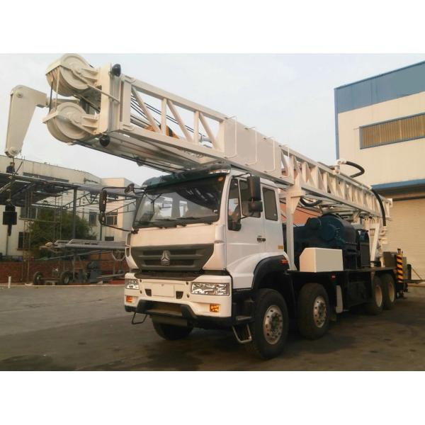 Borehole Water Well Drill Rig 600m Truck Mounted With Mud Pump