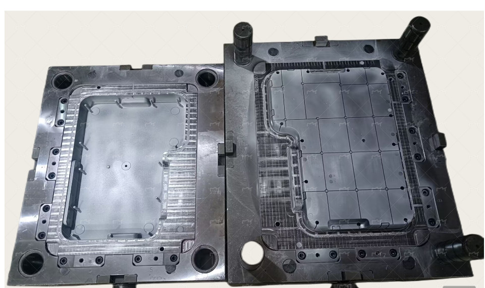 China Medical Device Plastic Enclosure Mold CNC Machining Precision Injection Molding wholesale