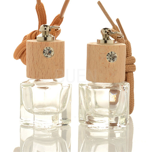 Car Hanging Wooden Cap Glass Aroma Diffuser Bottle Round Car Diffuser Perfume Bottle