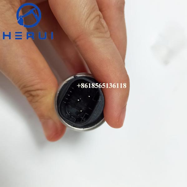LC52S00012P1 50MPa 73.5N.m High Pressure Sensor for Kobelco SK235 SK200-6E Excavator