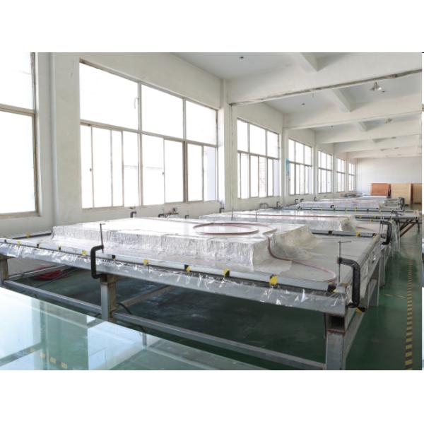 Lightweight And High-Strength Aluminum Honeycomb Panels Are Used On Solar Panels