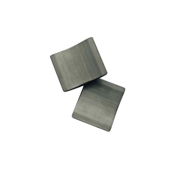 LT05 Permanent Ferrite Magnet 4.95~5.1 G/cm3 Density IATF16949 Certification