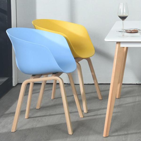 Nordic simple plastic leisure chair Hale dining chair creative wood foot coffee shop chair theme restaurant chair