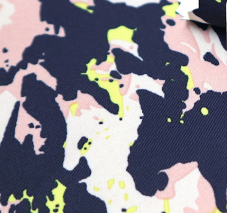 China Smooth Surface Printed Polyester Fabric , Fashionable 270T Printed Satin Fabric wholesale
