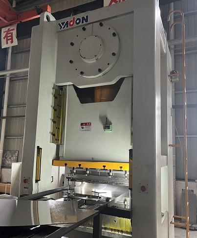 High Intensity Screens For Pulverizer With High Wear Resistance