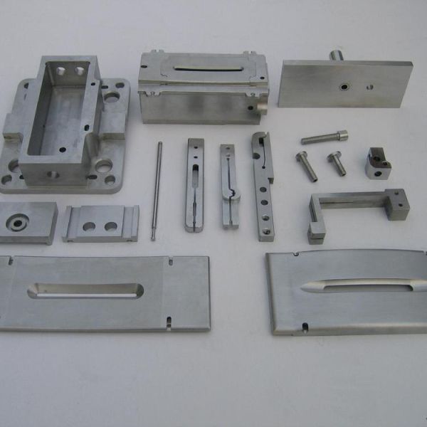 High Temperature Mo Alloy Parts Annealed Vacuum Furnace Corrosion Resistance