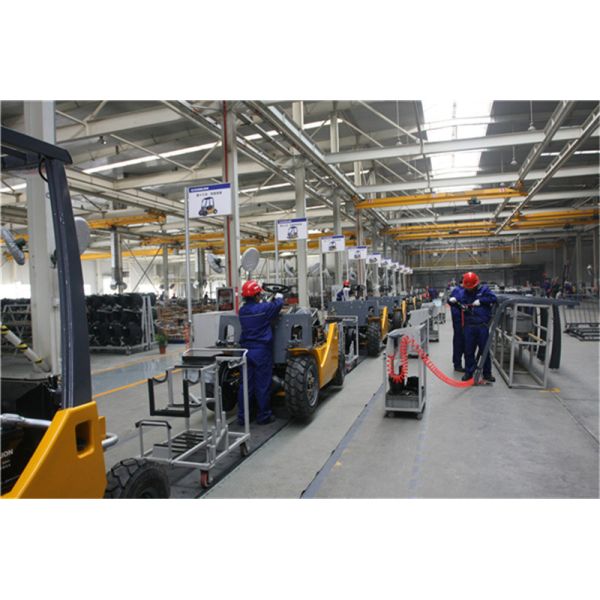 Ce Approved Diesel Forklift 2.5ton Lift Capacity