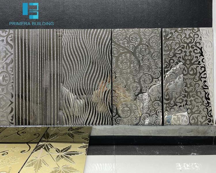 China 300x600mm 3D Ceramic Wall Tile Polished Glazed with Gold Line wholesale