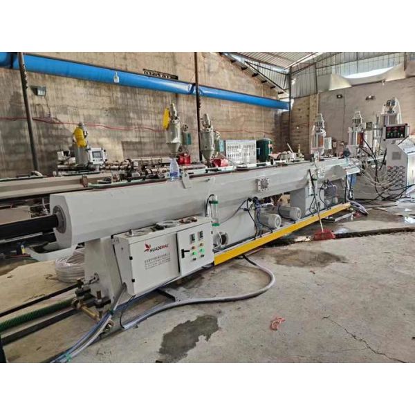 High Performance Automatic Extrusion Machine Single Screw Plastic Extruder Line For HDPE Plastic Pipe