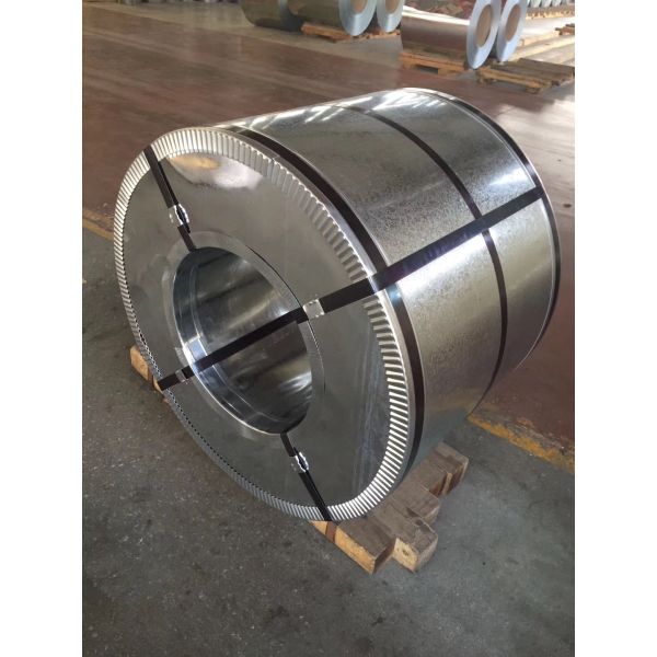 18 Gauge Cold Rolled Galvanized Steel Coil Advanced Technics 3 - 5 Tons Coil Weight
