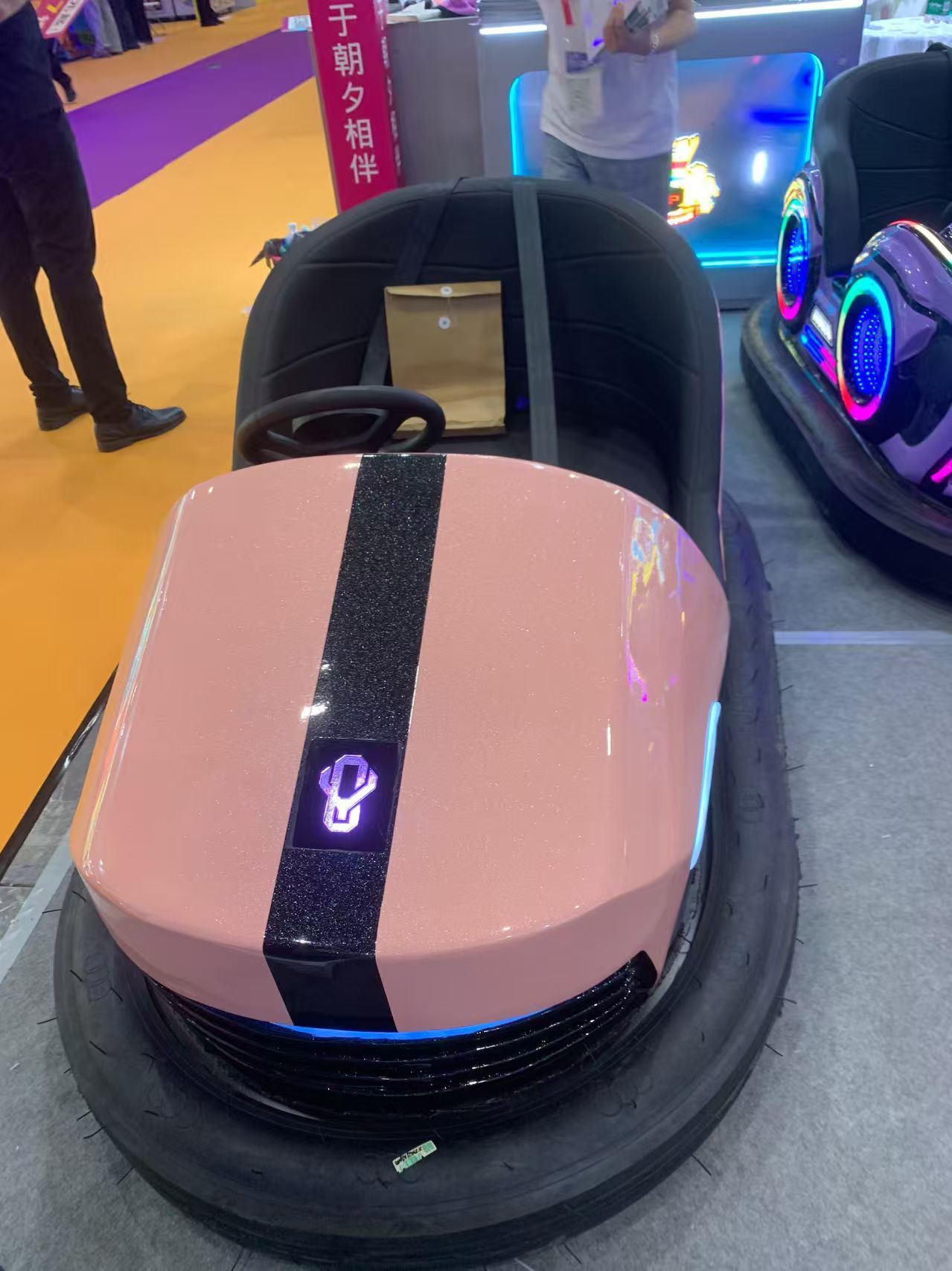 Indoor Amusement Park Bumper Car 220V Safety Bumper Cars With Seat Belt