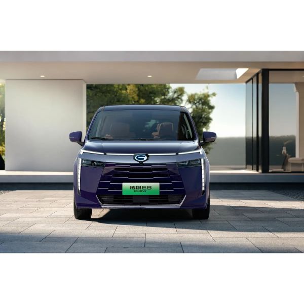 Front Wheel Drive 2.0L 140hp L4 Trumpchi E8 2024 Model Lunar Year Edition Plug-In Hybrid Electric Vehicle for Your Budget