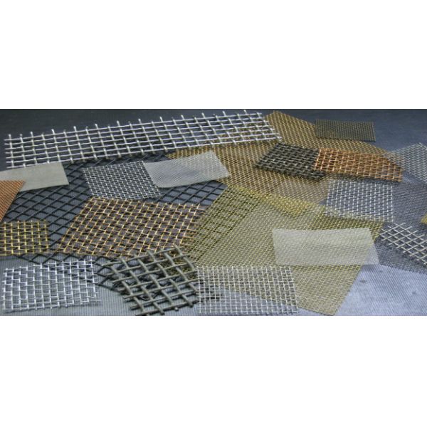 SS304 Plain Crimped Wire Mesh Fence Carbon Steel Mining Screen Mesh