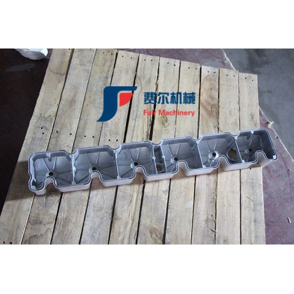 Professional Cummins Engine Parts , Valve 2831325 Cummins Valve Cover