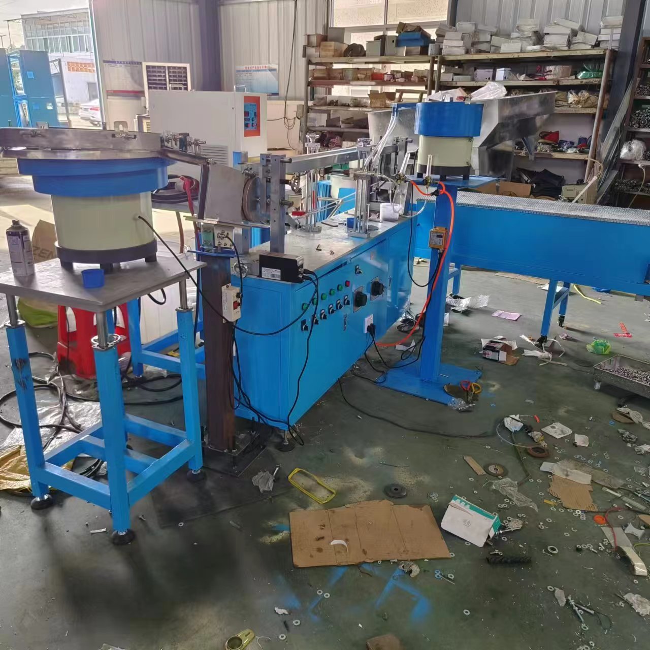China 10000-40000pcs/Hour Screw Glue Dispensing Machine For Anti Drop And Anti Loosening wholesale