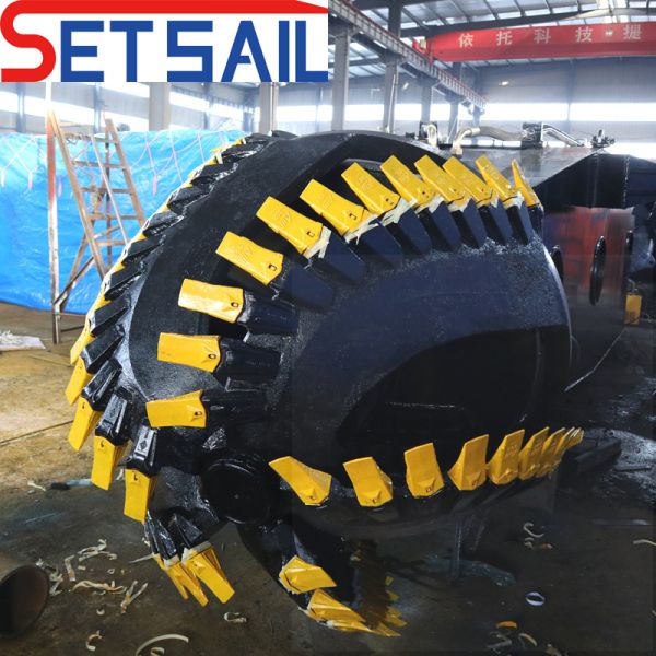 Yuchai Diesel Engine 6 Inch Cutter Suction Digging Sand Equipment