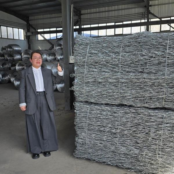 Flexible And Versatile 80*100mm 100*120mm Mesh Hole Gabion Boxes For Earth Retention And Soil Erosion