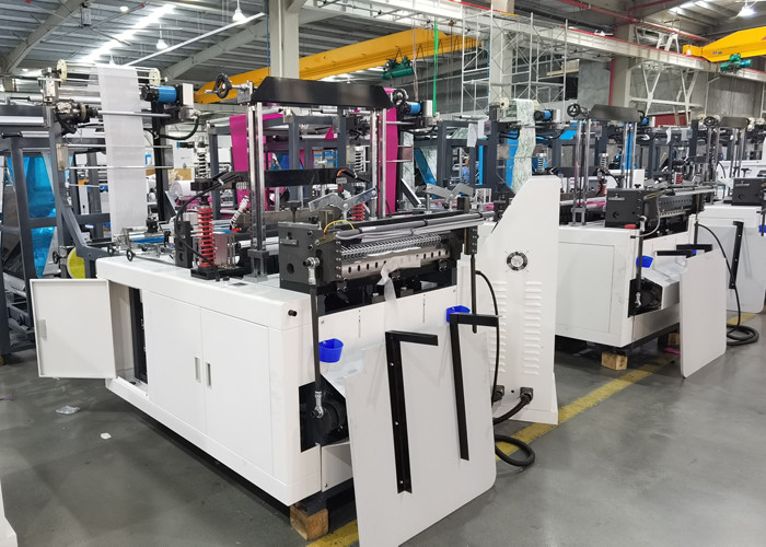 China 28KW 500mm 90pcs/Min PP Non Woven Bag Making Machine wholesale