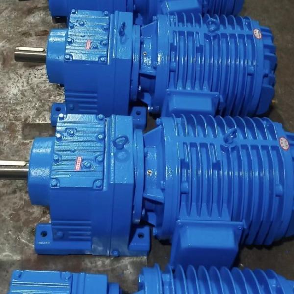 MTR Serial Helical Bevel Geared Motor Transmission Industrial Helical Gearbox With Motor