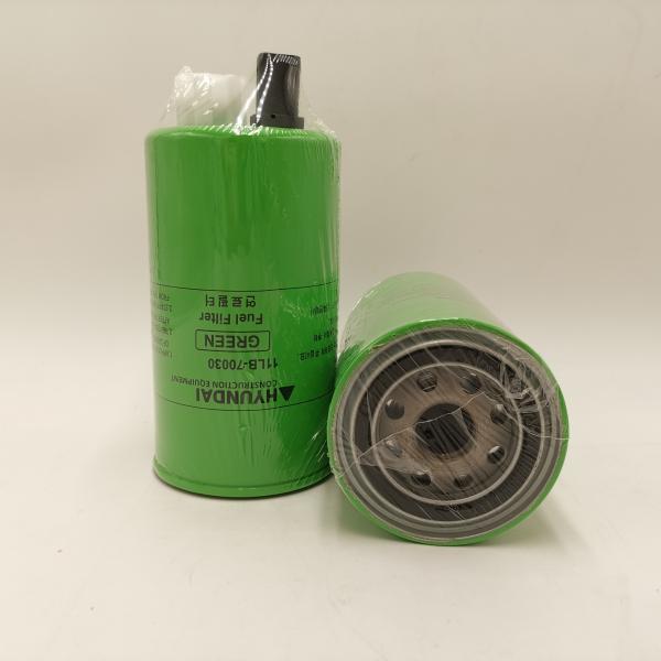 Auto Construction Machinery Lube Filtration Element 11LB-70030 11LB-70010