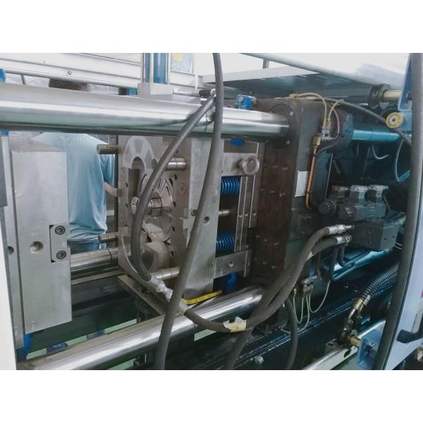 High Speed Two Shot Injection Molding Machines 180 Ton Energy Efficiency