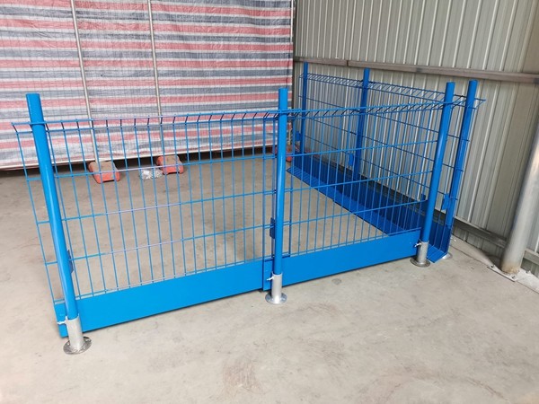China 5-8mm Wire Diameter Edge Protection Barrier System Easily Assembled wholesale