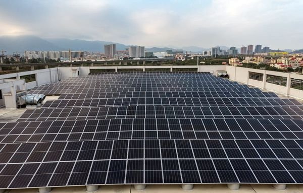 Adjustable Solar Bracket for Tilted Panels in Windy Conditions and Customized Length